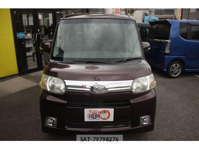 Daihatsu TANTO 2013-08 7332715-6