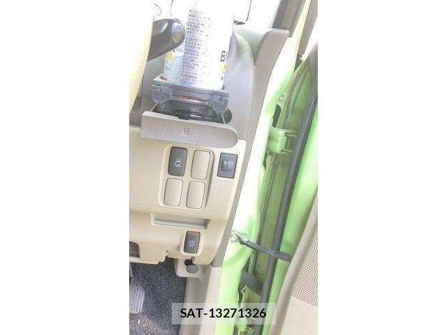 Daihatsu TANTO 2011-09 7360113-10