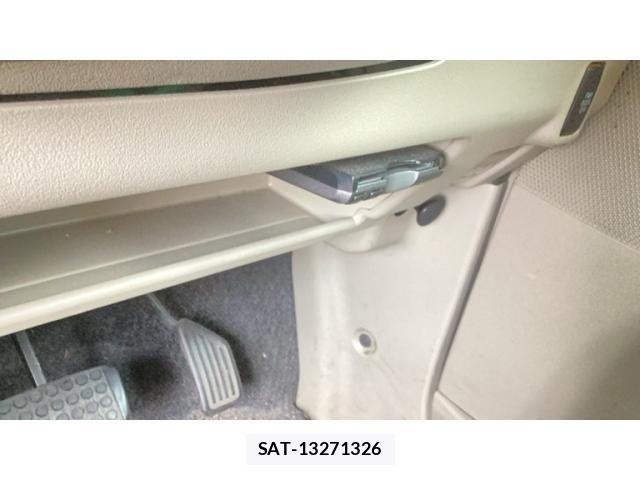 Daihatsu TANTO 2011-09 7360113-11