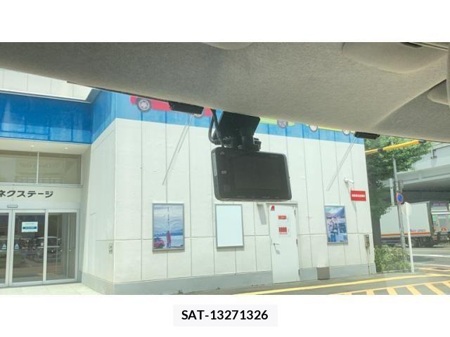 Daihatsu TANTO 2011-09 7360113-13