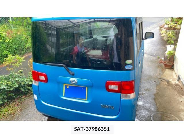 Daihatsu TANTO 2011-06 7360110-1