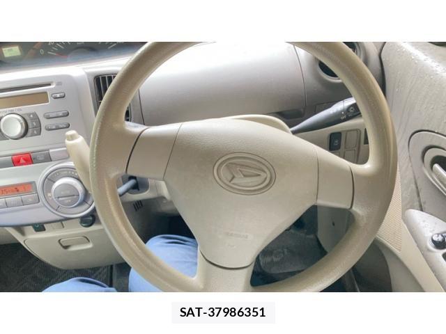 Daihatsu TANTO 2011-06 7360110-3