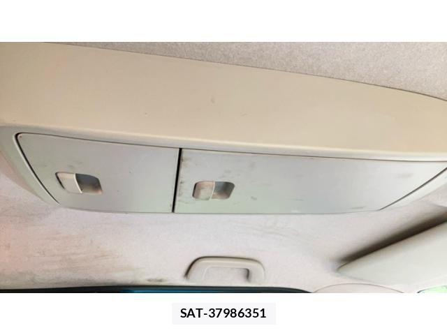 Daihatsu TANTO 2011-06 7360110-5