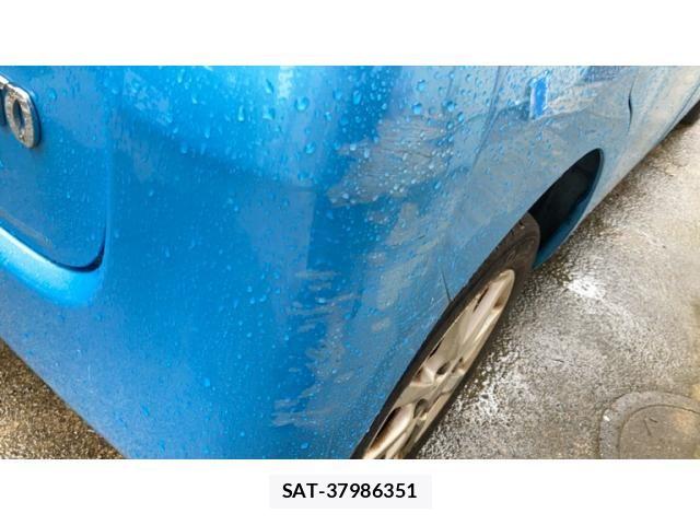 Daihatsu TANTO 2011-06 7360110-8