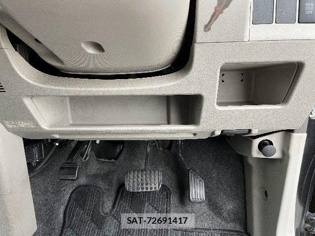 Daihatsu TANTO 2014-05 7360109-15