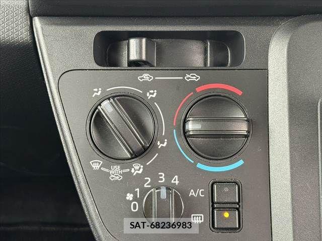 Daihatsu TANTO 2021-05 7360100-23