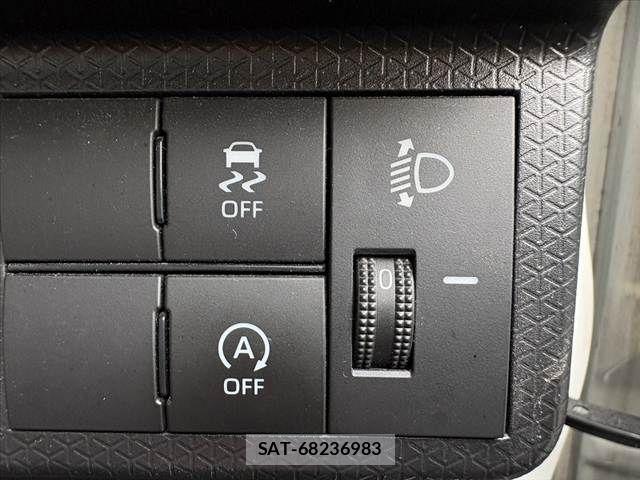 Daihatsu TANTO 2021-05 7360100-6