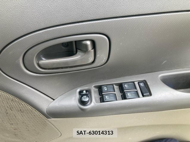 Daihatsu TANTO 2010-12 7360114-9