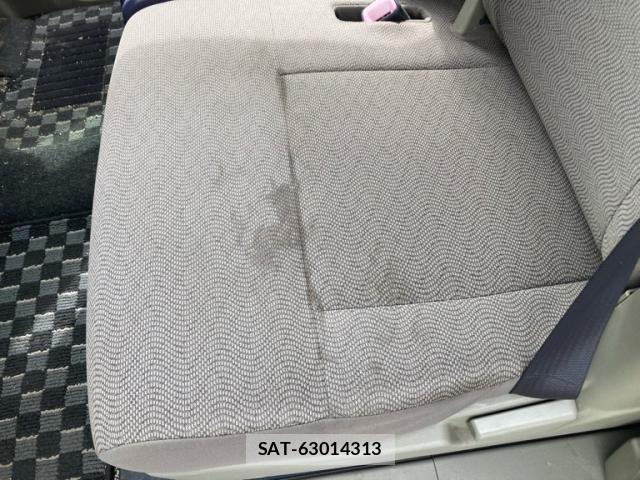 Daihatsu TANTO 2010-12 7360114-14