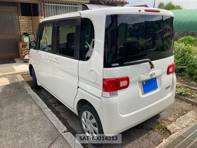 Daihatsu TANTO 2010-12 7360114-1