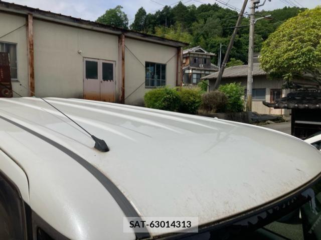 Daihatsu TANTO 2010-12 7360114-3
