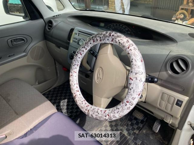 Daihatsu TANTO 2010-12 7360114-5