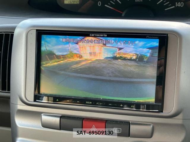 Daihatsu TANTO 2011-08 7360117-19