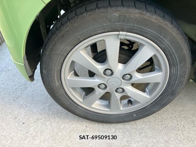 Daihatsu TANTO 2011-08 7360117-7