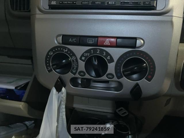 Daihatsu TANTO 2010-01 7360118-13