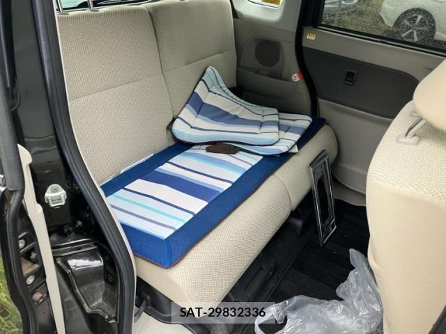 Daihatsu TANTO 2014-06 7360107-11