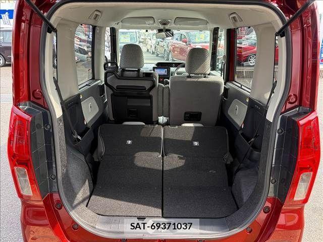 Daihatsu TANTO 2019-09 7360097-9