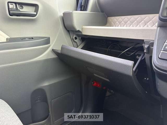 Daihatsu TANTO 2019-09 7360097-20