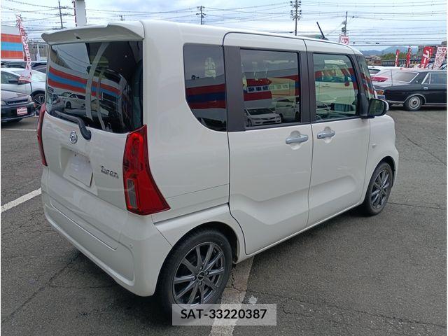 Daihatsu TANTO 2022-05 7360099-6