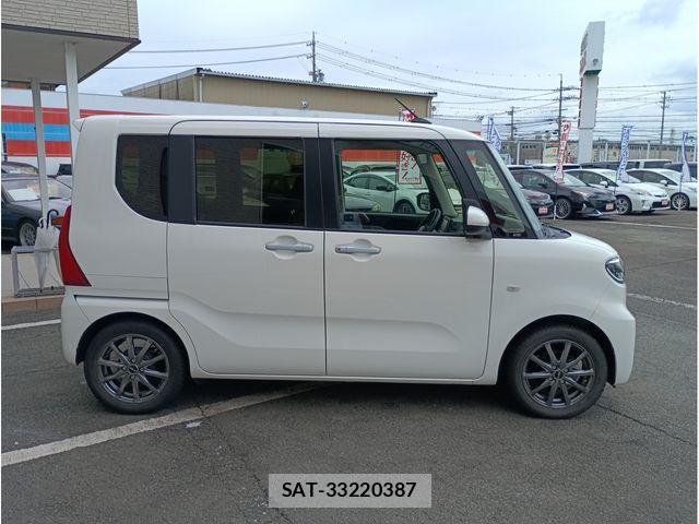 Daihatsu TANTO 2022-05 7360099-7
