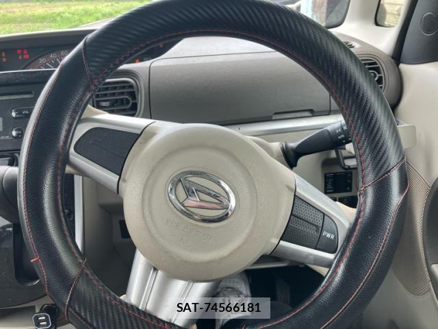 Daihatsu TANTO 2017-04 7394455-12