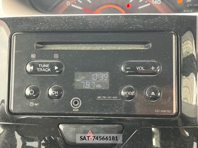 Daihatsu TANTO 2017-04 7394455-17