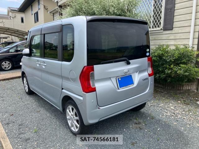 Daihatsu TANTO 2017-04 7394455-3