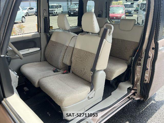 Daihatsu TANTO 2017-02 7394439-18
