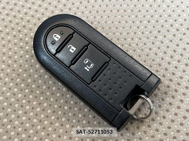 Daihatsu TANTO 2017-02 7394439-25