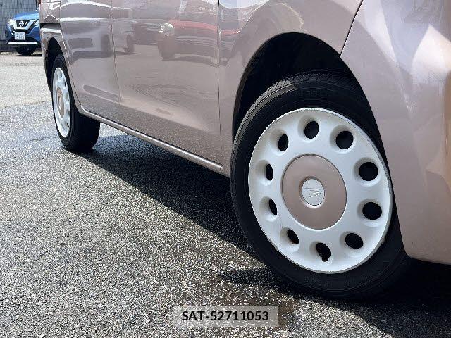 Daihatsu TANTO 2017-02 7394439-26