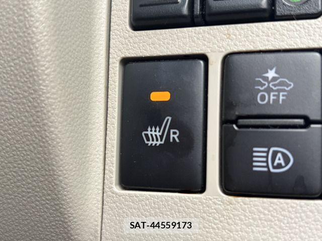 Daihatsu TANTO 2018-05 7394438-11