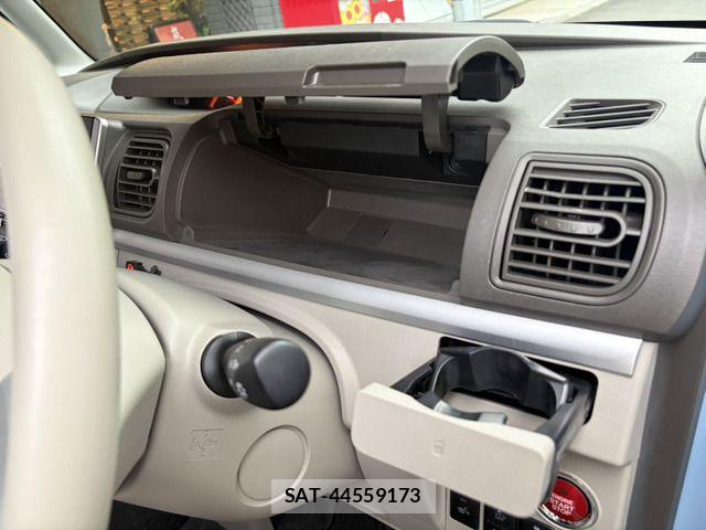 Daihatsu TANTO 2018-05 7394438-15