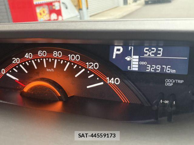 Daihatsu TANTO 2018-05 7394438-3