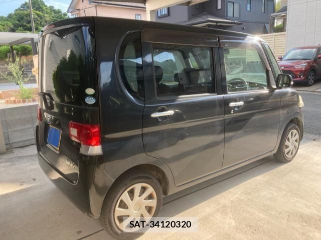 Daihatsu TANTO 2011-07 7394457-2