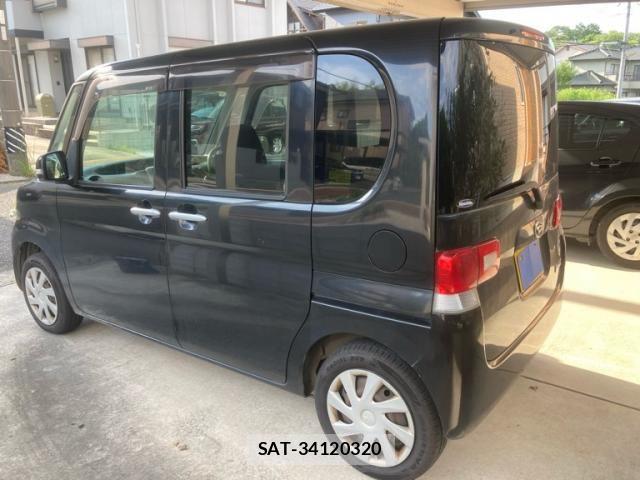 Daihatsu TANTO 2011-07 7394457-3