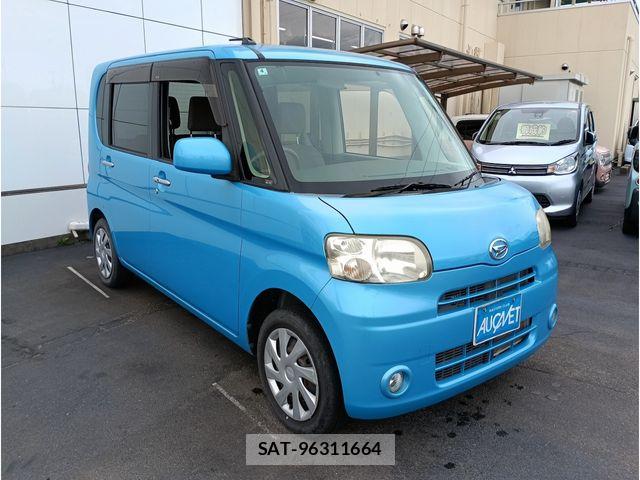 Daihatsu TANTO 2012-04 7393807-2