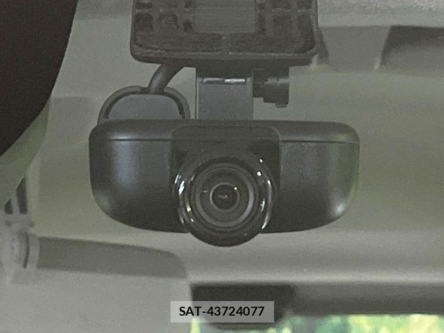 Daihatsu TANTO 2019-08 7394425-4