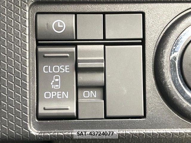 Daihatsu TANTO 2019-08 7394425-6