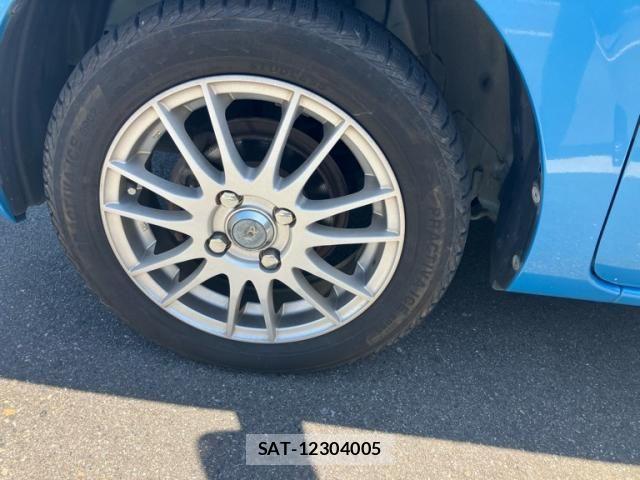 Daihatsu TANTO 2011-05 7394459-9
