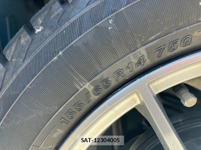 Daihatsu TANTO 2011-05 7394459-12