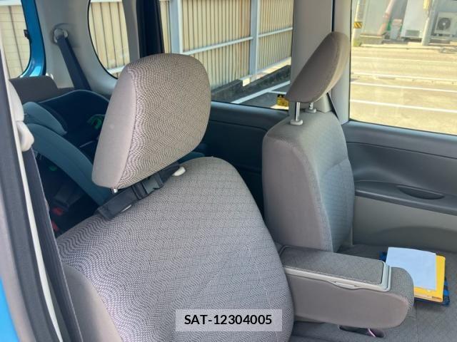 Daihatsu TANTO 2011-05 7394459-15