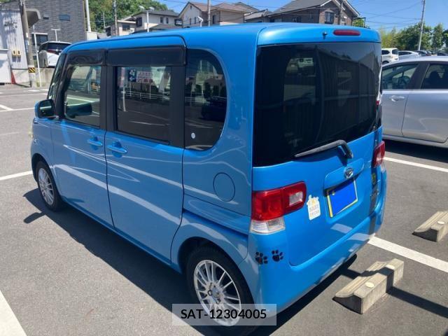Daihatsu TANTO 2011-05 7394459-3
