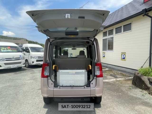 Daihatsu TANTO 2016-01 7394436-9