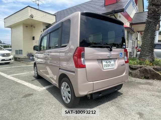 Daihatsu TANTO 2016-01 7394436-11