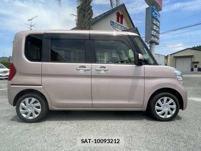 Daihatsu TANTO 2016-01 7394436-15