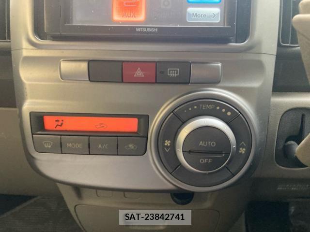 Daihatsu TANTO 2009-07 7458326-23