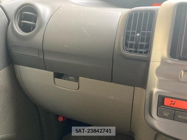 Daihatsu TANTO 2009-07 7458326-24