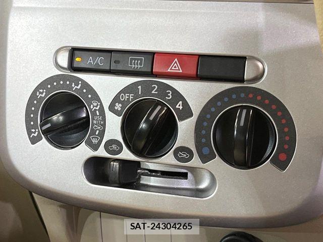 Daihatsu TANTO 2009-12 7458315-6