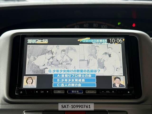 Daihatsu TANTO 2011-12 7458305-3