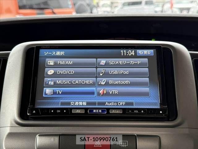 Daihatsu TANTO 2011-12 7458305-4